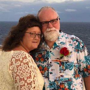 Meet your Posher, Robin